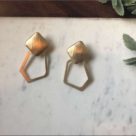 Jewelry - The Betsy - Matte Golden Classic Drop Earring